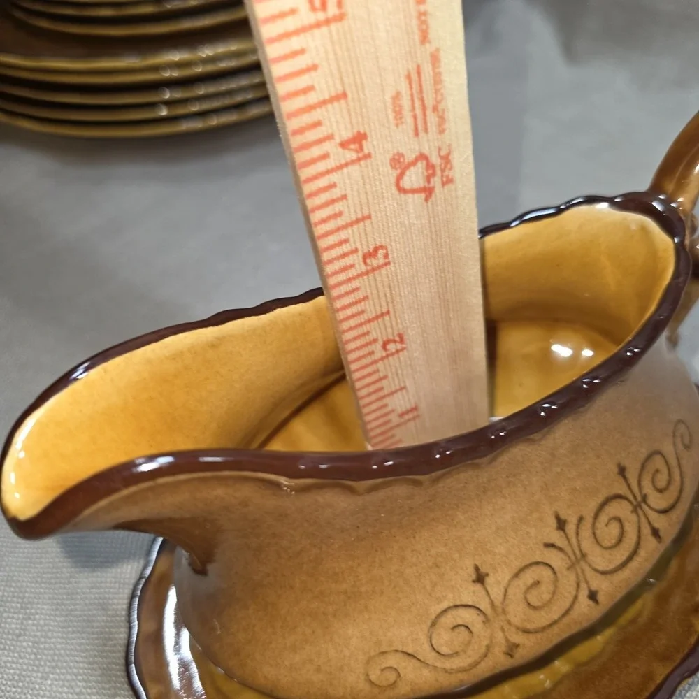Metlox Poppytrail Vernonware Gravy Boat Built-In Underplate 7.75 x 4.5 In